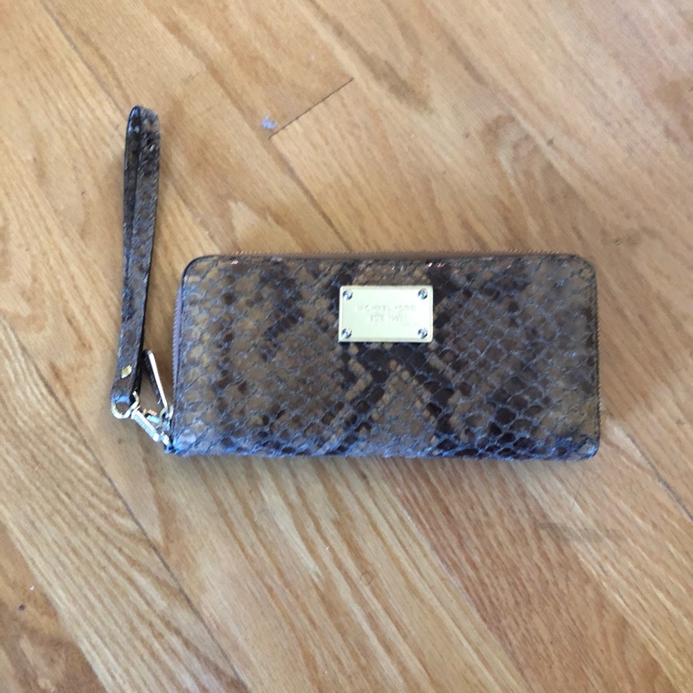 Michael Kors snakeskin-like wallet